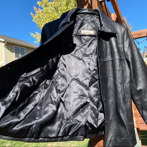 Valerie Stevens Petite Black Leather Jacket - Picture 3 of 8